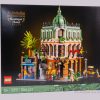 LEGO® iCONS™ Boutique Hotel