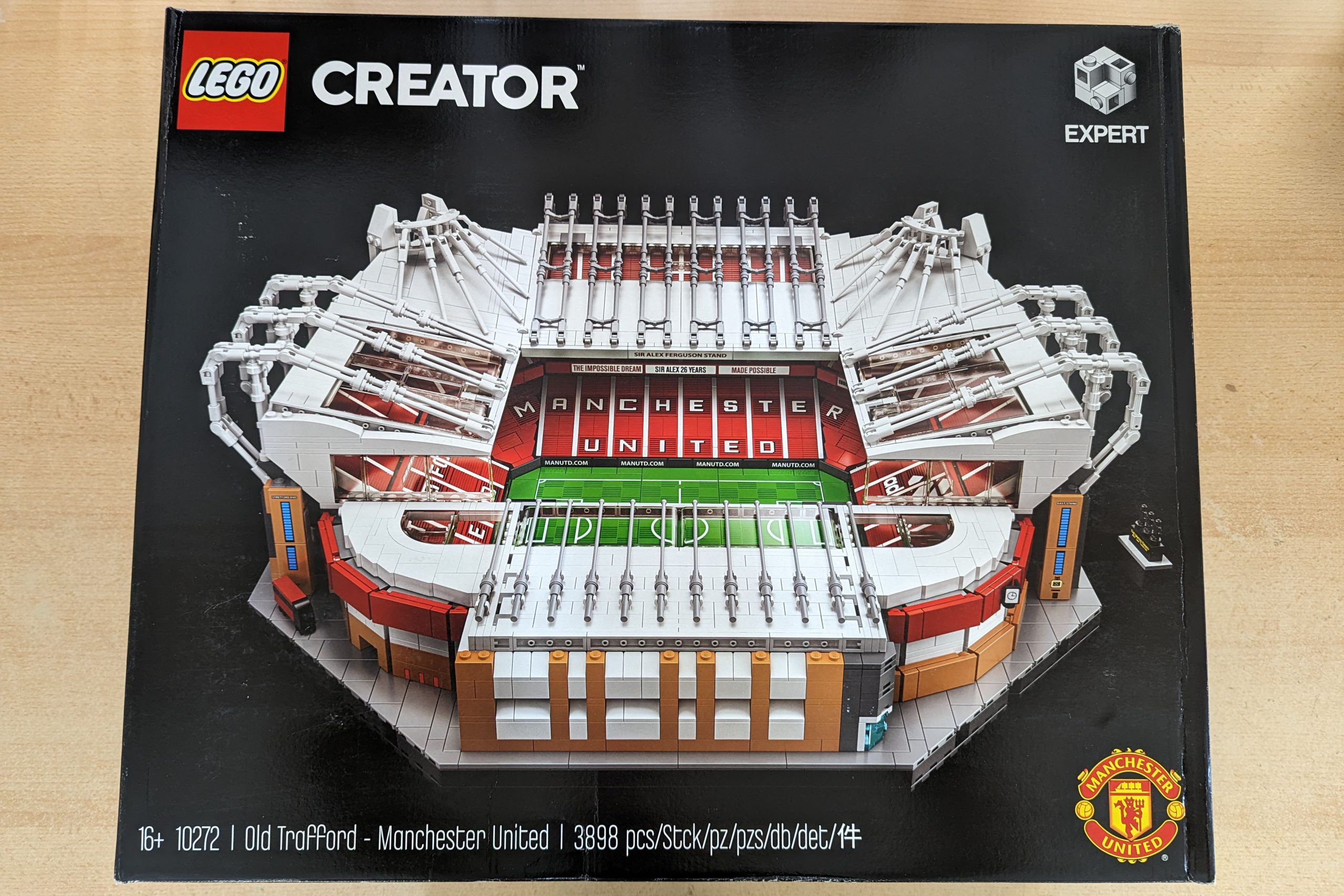LEGO® iCONS™ Old Trafford Stadion (B-Ware)